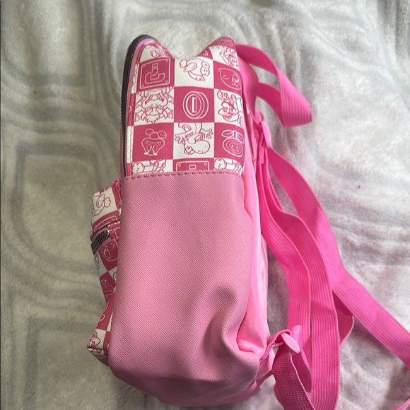Princess Peach- Super Mario small backpack - Picture 5 of 8